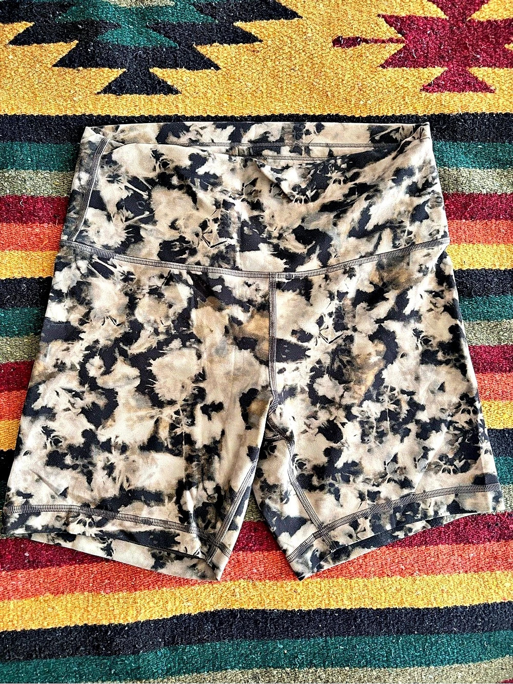 Lululemon Align High-Rise Short 6" Diamond Dye Black & Brown Size 10